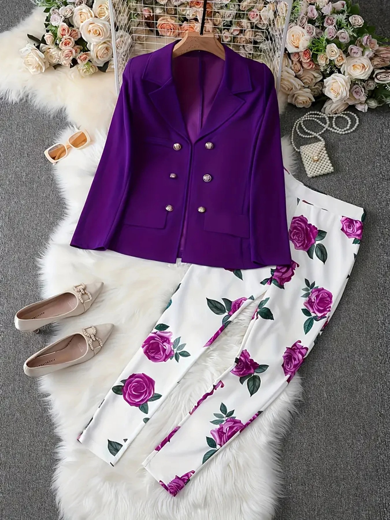 Ladies' Elegant Butterfly Print Two-Piece Set, Long Sleeved Lapel Suit Jacket and Slim Fit Pants, Suitable for Office and Work - Image 4